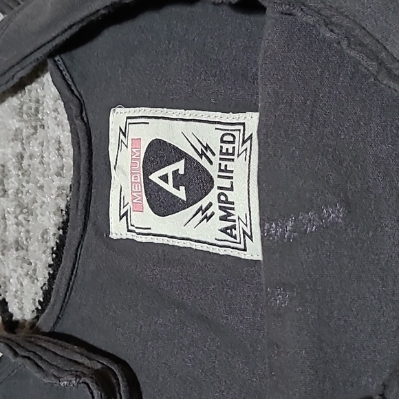 AMPLIFIED MOTLEY CURE GIRLS GIRLS GIRLS WORLD TOUR 87-88 SPECIAL GUEST TANK-TOP - Picture 9 of 12